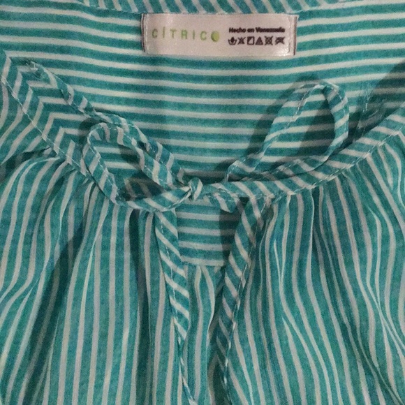 Beautiful long sleeve blouse - Picture 2 of 6